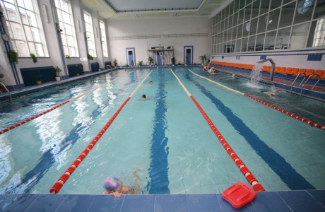 Бассейн в спортивно-оздоровительном центре «Олимп»
