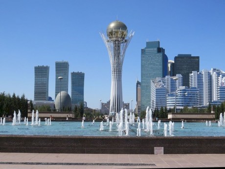 Казахстан отменяет для иностранцев коронавирусные ограничения