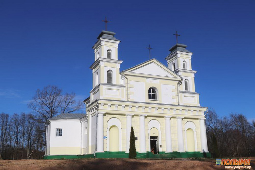 Костел Святой Анны в Воронче