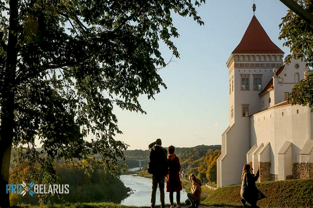 В Беларуси представили туристическую карту с новыми объектами и обновлёнными маршрутами