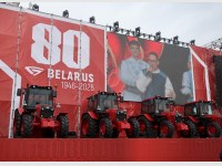 МТЗ отметил 80-летие: экскурсии на предприятие стали еще популярнее