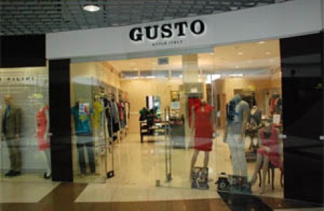 Сеть салонов итальянской одежды «Sasch и Gusto»