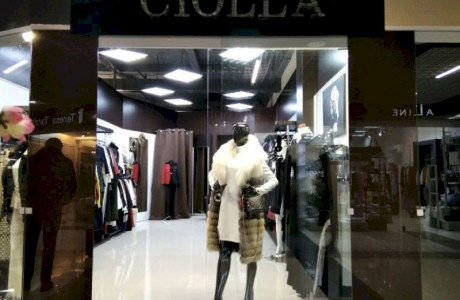 Магазин женской одежды «Ciolla»