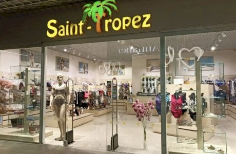 Магазин одежды «Saint-Tropez»