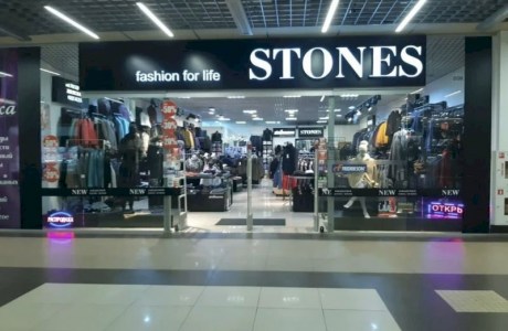 Магазин одежды «STONES»
