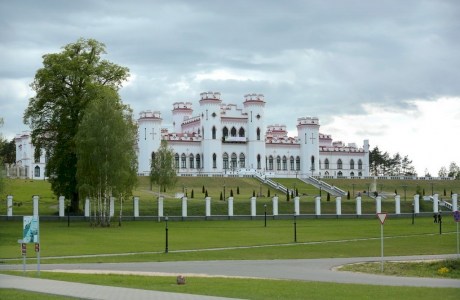 Дворец Пусловских в г. Коссово