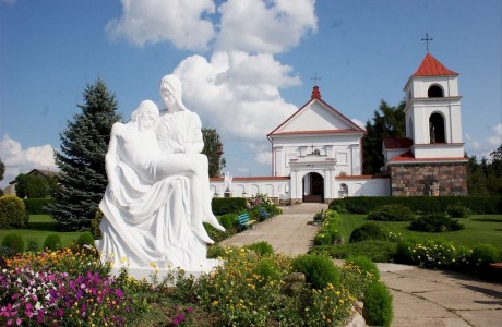 Костел святой Анны в д. Мосар