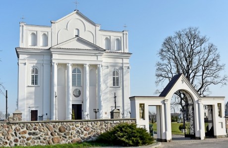 Костел Святого Козьмы и Демьяна в г. Островец