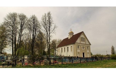 Церковь Рождества Пресвятой Богородицы в деревне Сёмков Городок