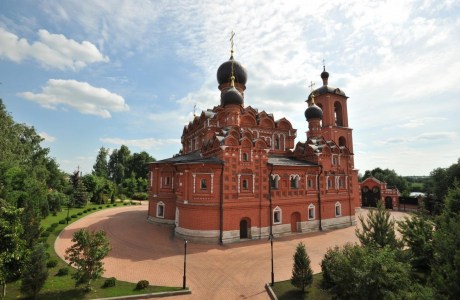Троицкая церковь в деревне Марково