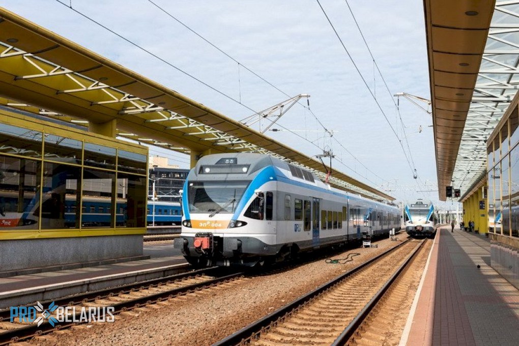 Белорусская железная дорога выпустит на востребованные маршруты 67 дополнительных поездов.