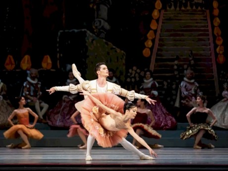 Театр классического балета Н.Касаткиной и В.Василева представит на минской сцене пять спектаклей